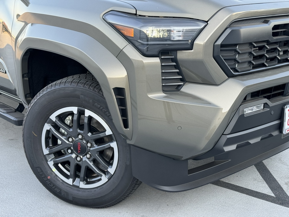 2024 Toyota Tacoma TRD Sport 10