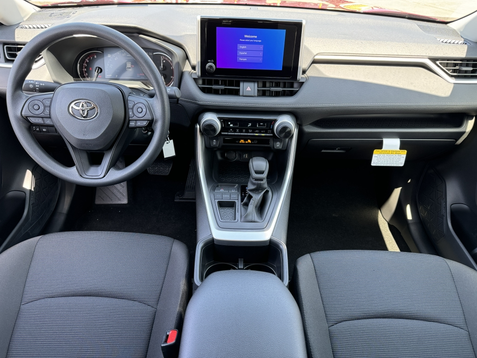 2024 Toyota RAV4 LE 4