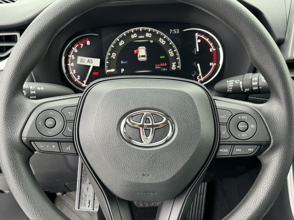 2024 Toyota RAV4 XLE 21