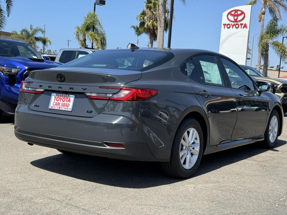 2025 Toyota Camry LE 13