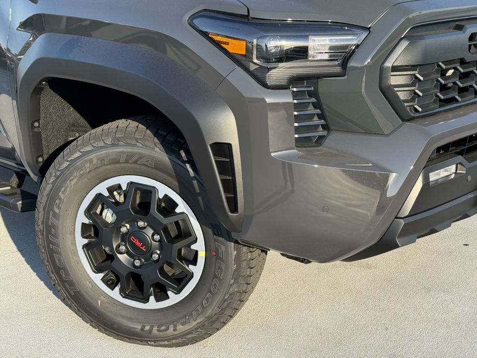 2024 Toyota Tacoma TRD Off Road 10