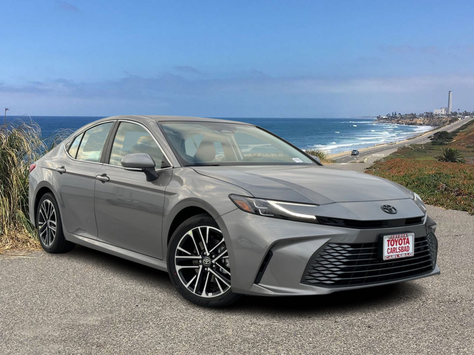 2025 Toyota Camry XLE 1