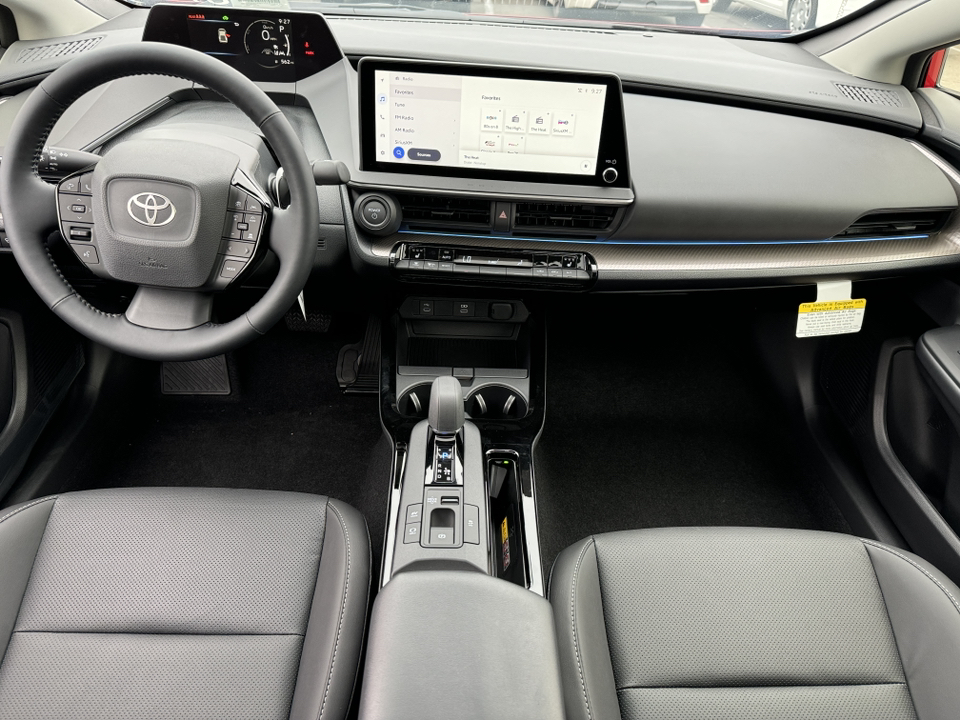 2024 Toyota Prius XLE 4