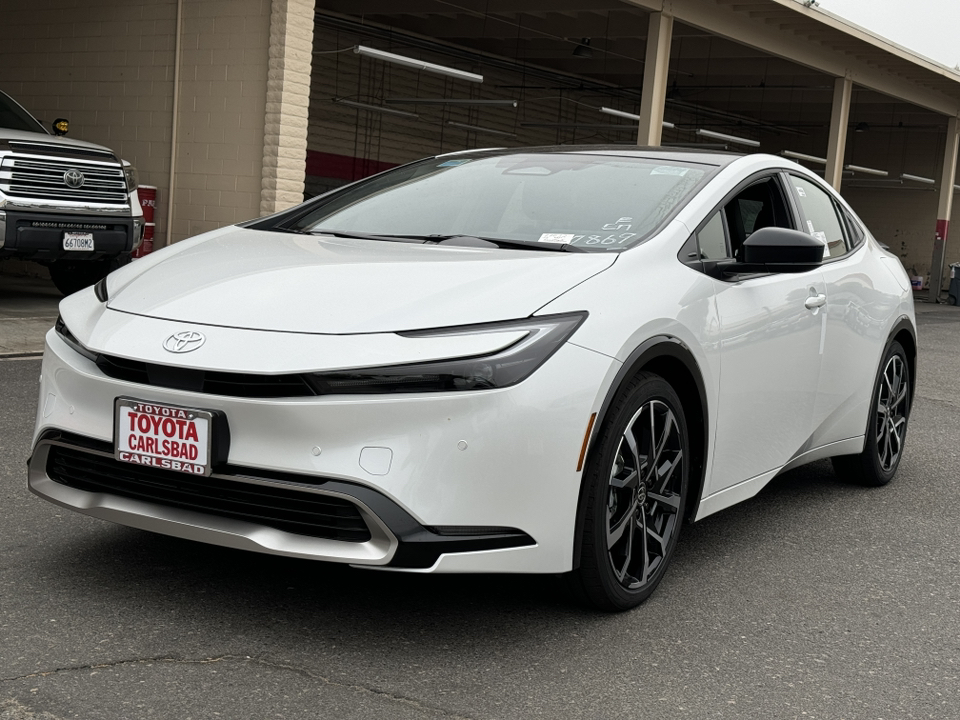 2024 Toyota Prius Prime XSE 11