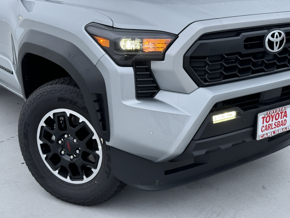 2024 Toyota Tacoma TRD Off Road Hybrid 10