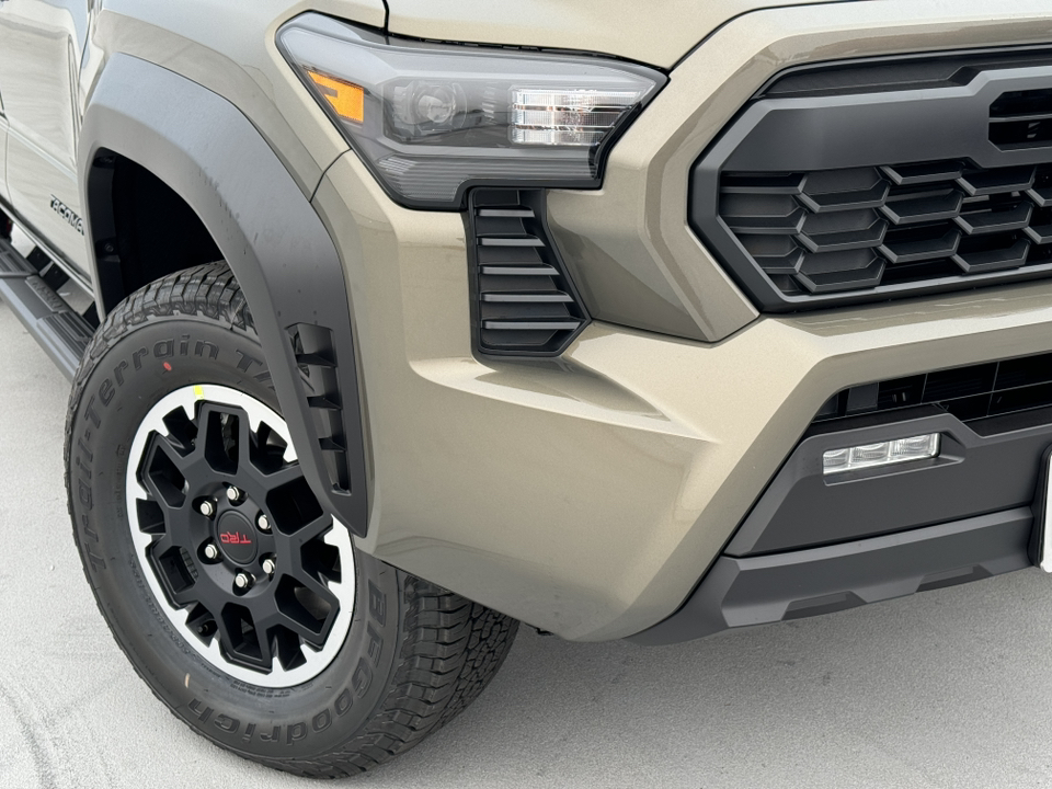 2024 Toyota Tacoma TRD Off Road 10