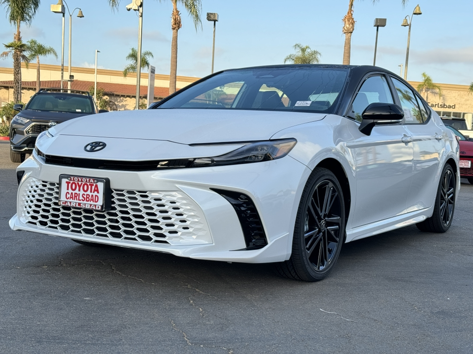 2025 Toyota Camry XSE 11