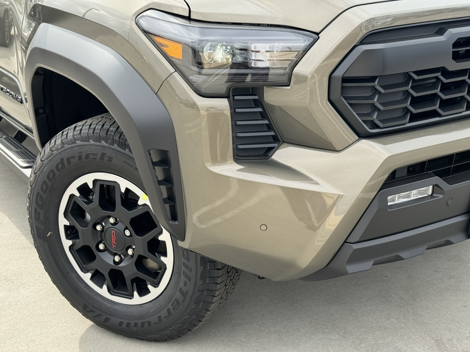 2024 Toyota Tacoma TRD Off Road 10