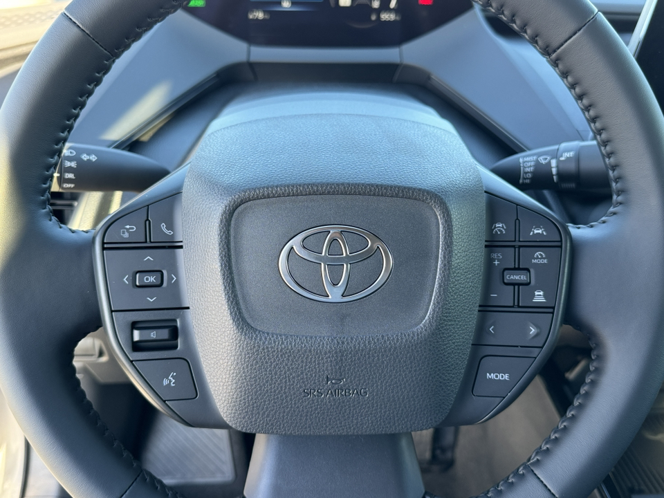 2024 Toyota Prius LE 21