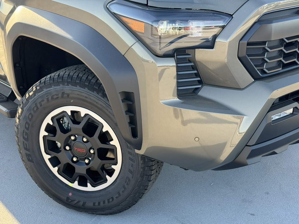 2024 Toyota Tacoma TRD Off Road 9