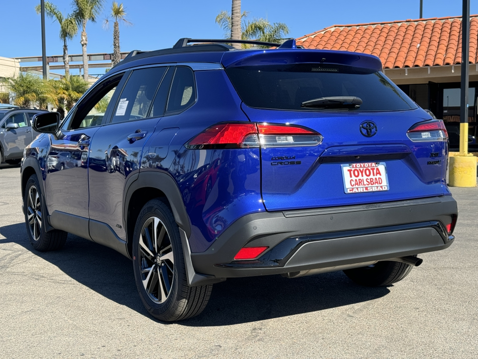 2024 Toyota Corolla Cross Hybrid XSE 12