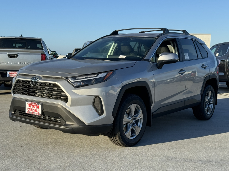 2024 Toyota RAV4 XLE 11