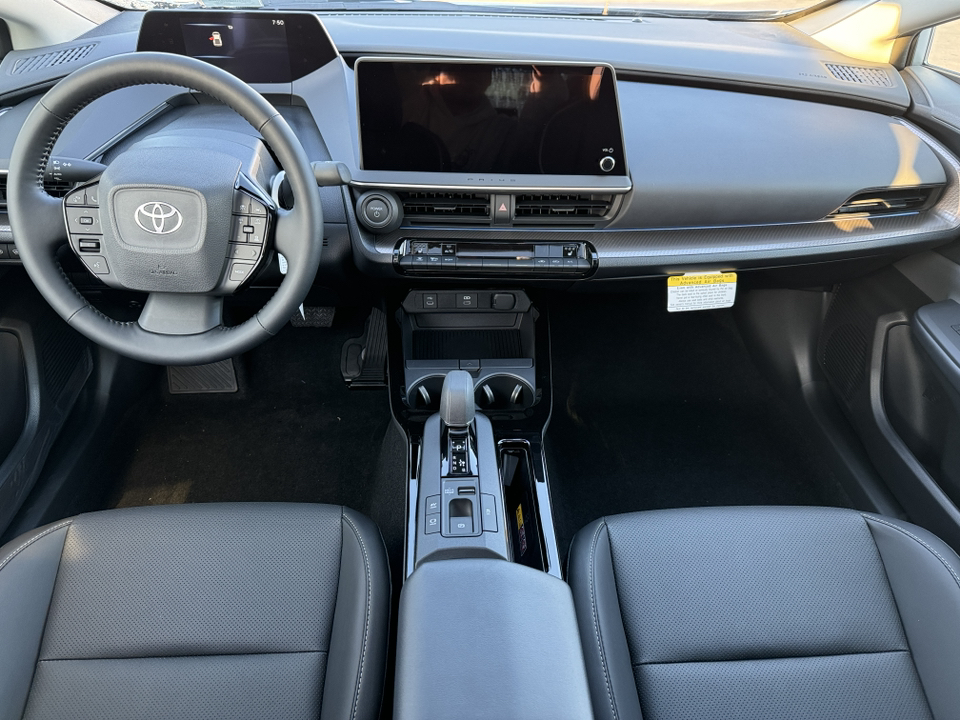 2024 Toyota Prius XLE 4