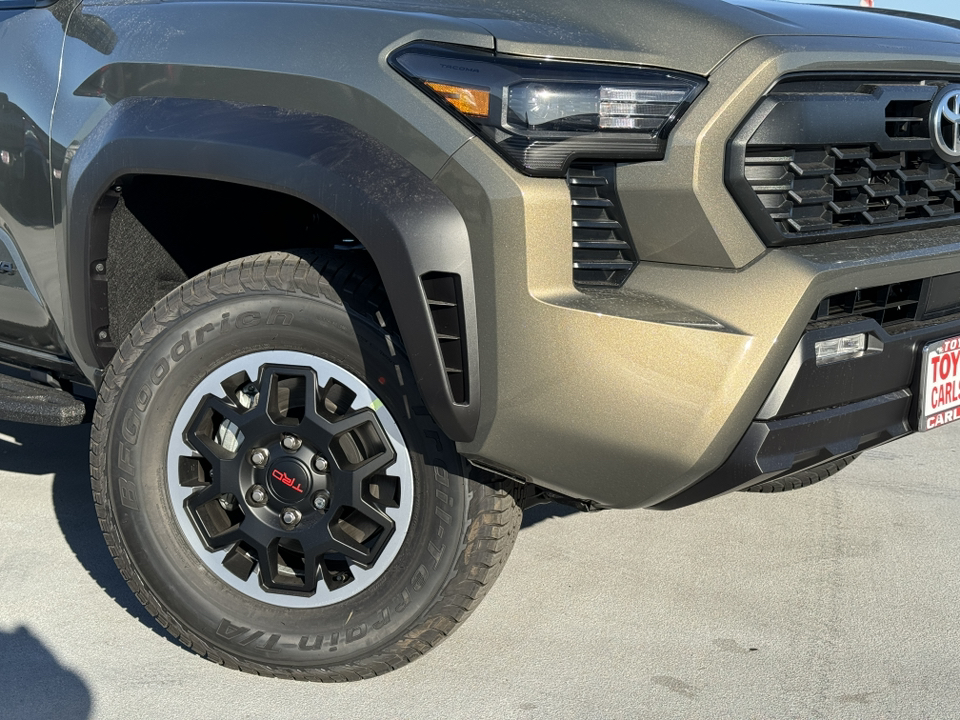 2024 Toyota Tacoma TRD Off Road 10