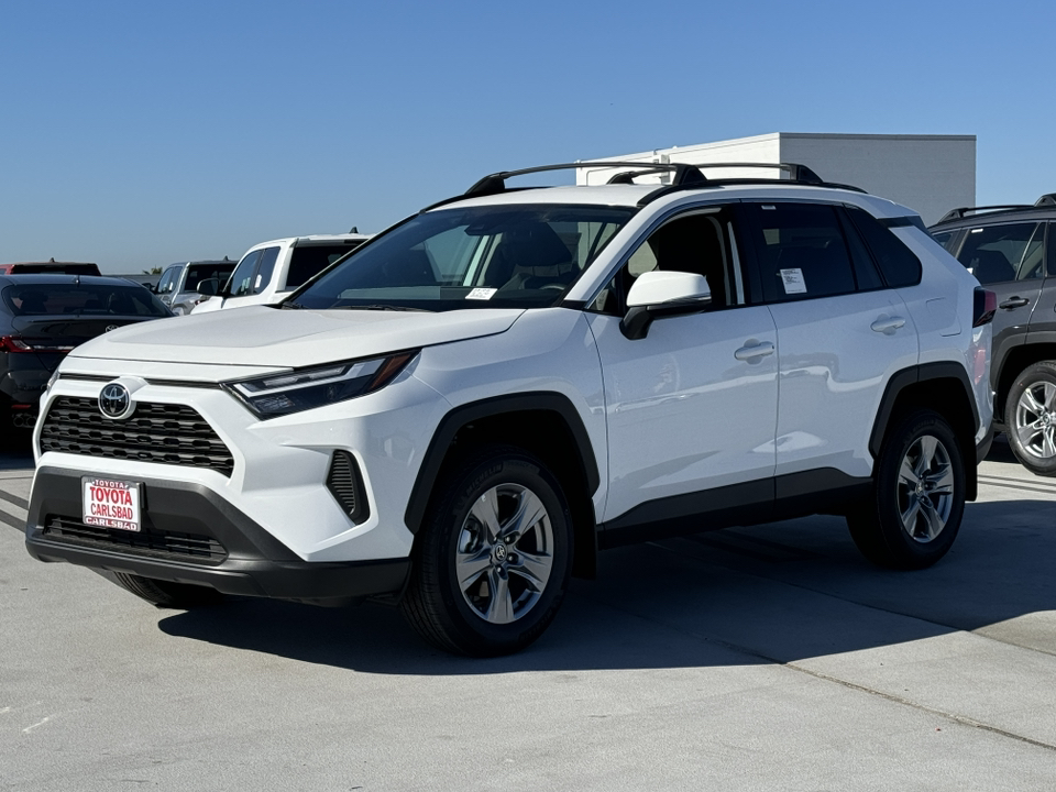 2024 Toyota RAV4 XLE 11