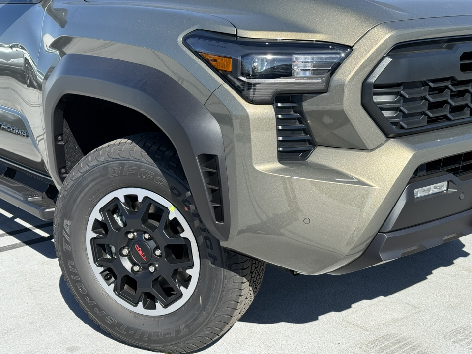 2024 Toyota Tacoma TRD Off Road 10