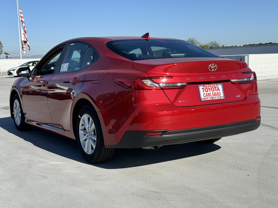 2025 Toyota Camry LE 12