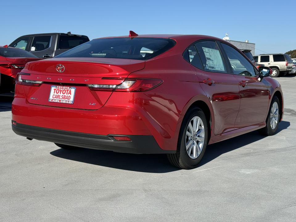 2025 Toyota Camry LE 13