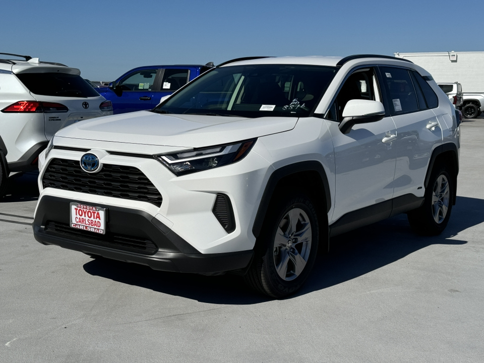 2024 Toyota RAV4 Hybrid XLE 11