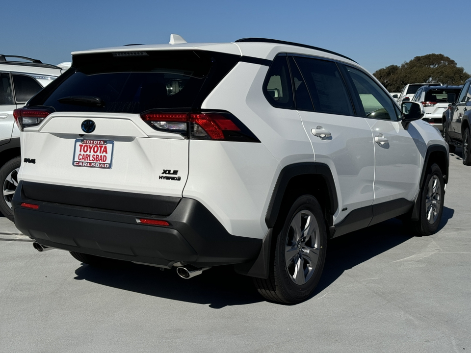 2024 Toyota RAV4 Hybrid XLE 13