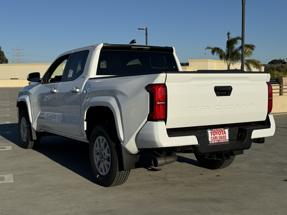 2024 Toyota Tacoma SR5 12