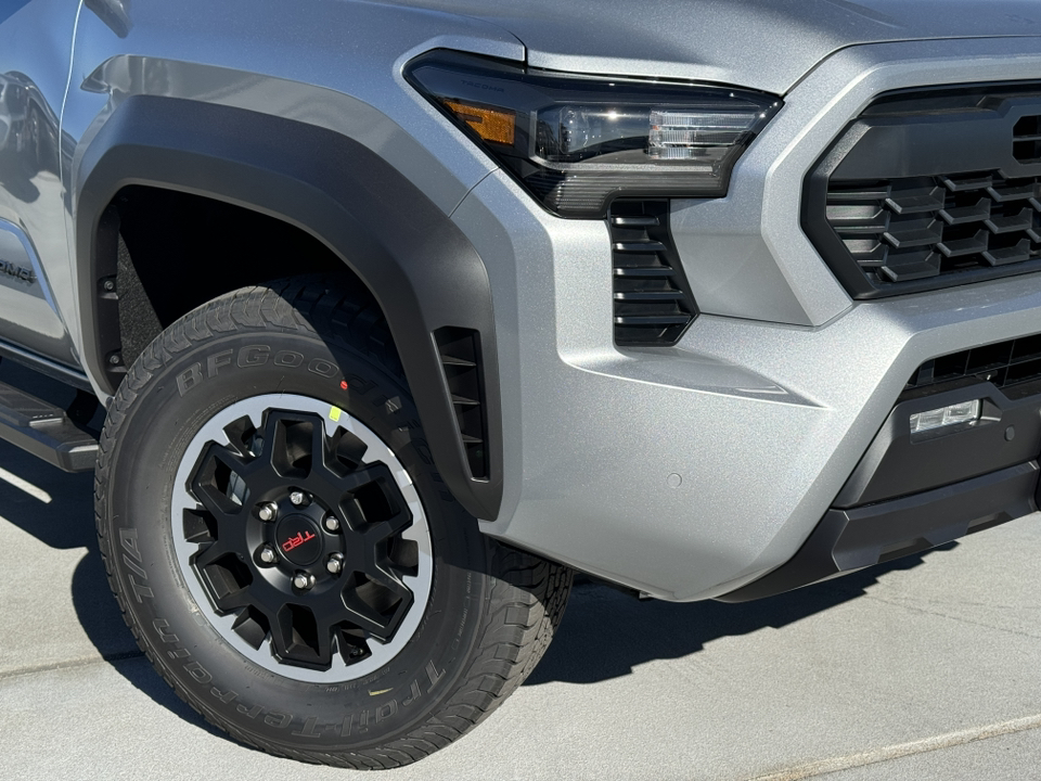 2024 Toyota Tacoma TRD Off Road 10