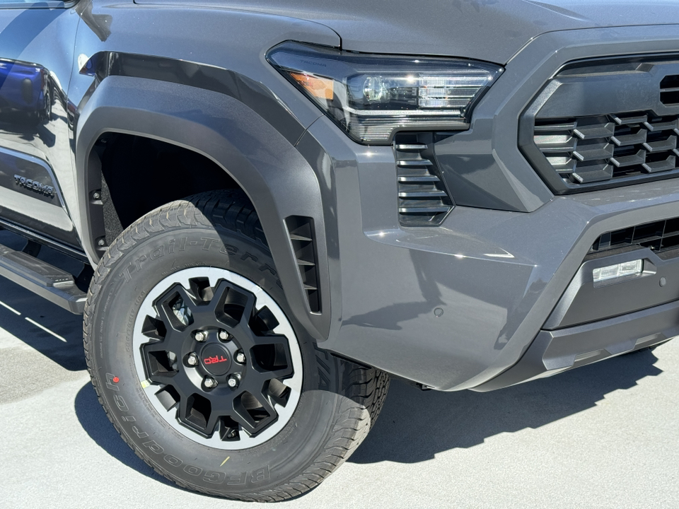 2024 Toyota Tacoma TRD Off Road 10