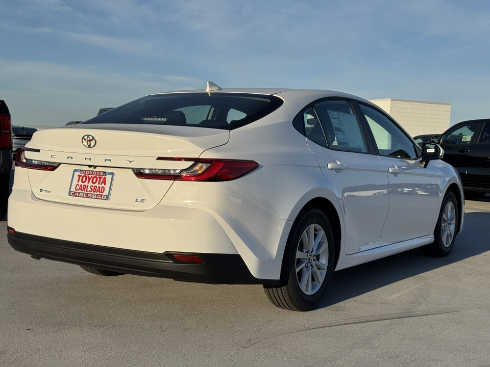 2025 Toyota Camry LE 13