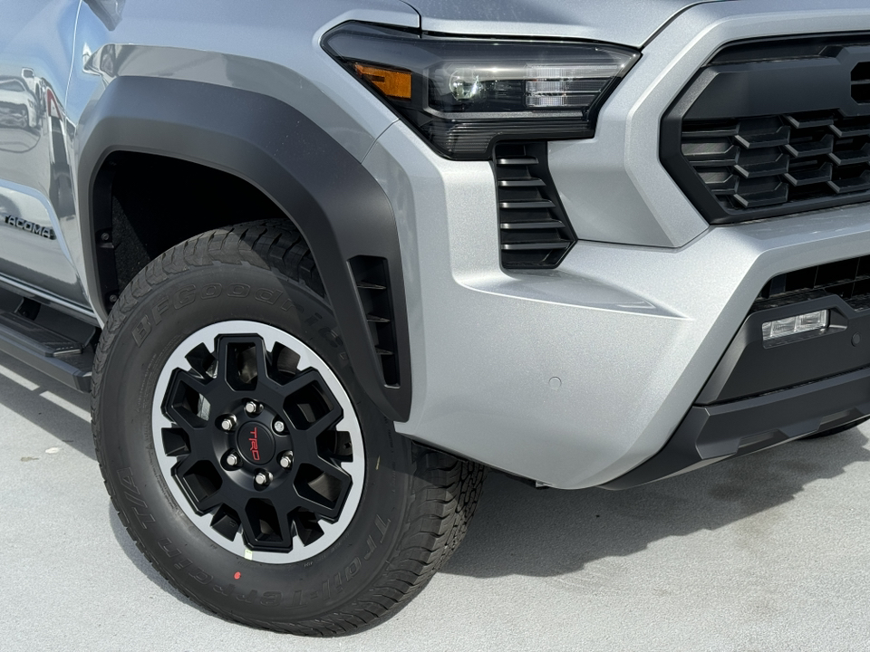 2024 Toyota Tacoma TRD Off Road 10