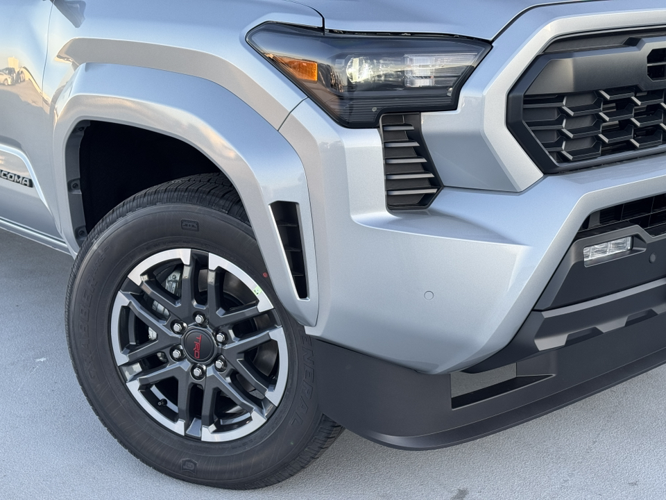 2024 Toyota Tacoma TRD Sport 10