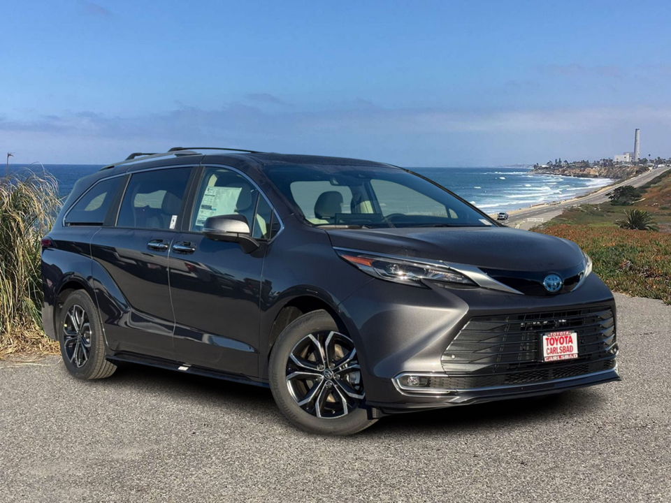 2025 Toyota Sienna Platinum 1