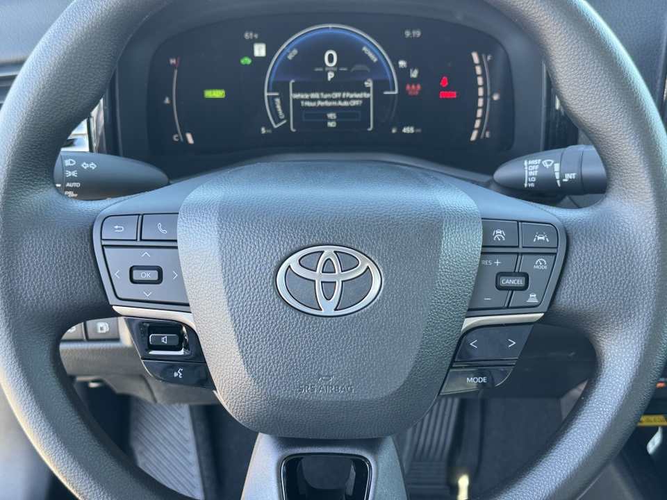 2025 Toyota Camry LE 21