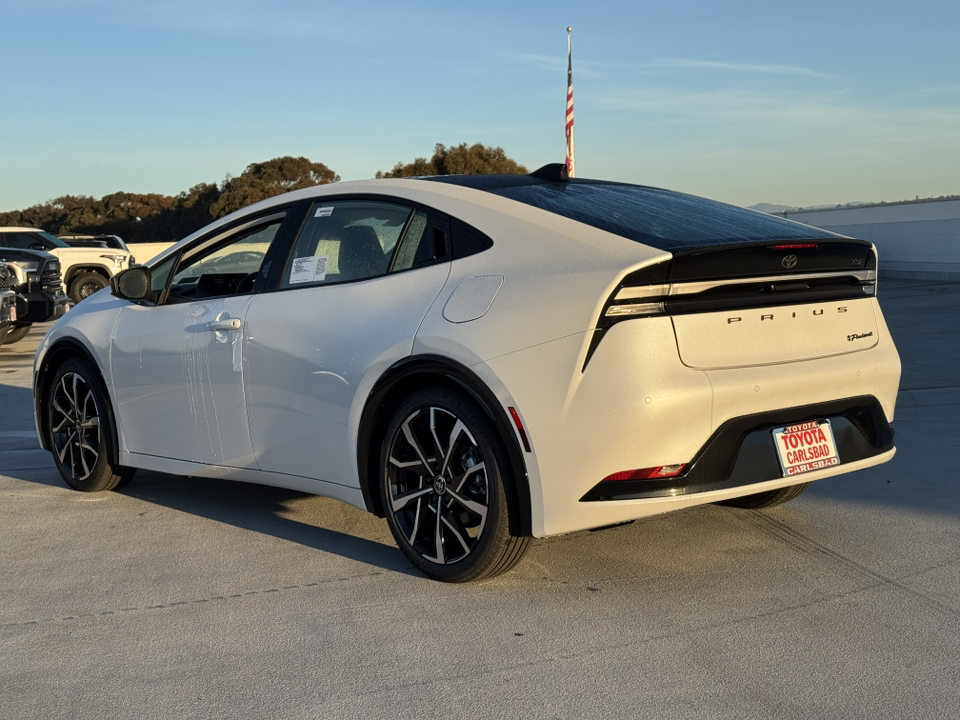 2024 Toyota Prius Prime XSE 12