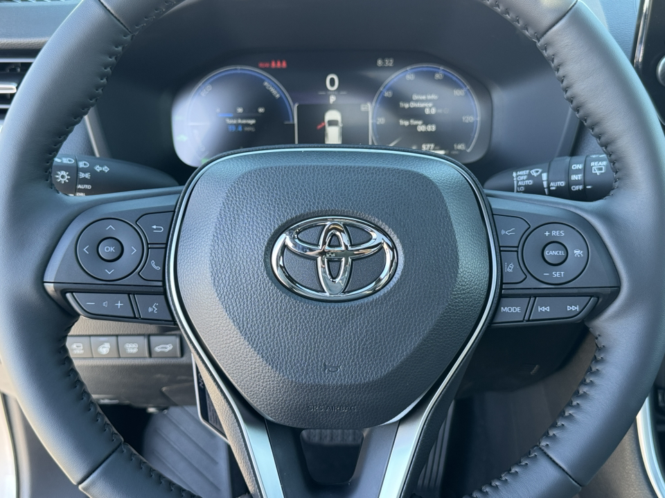 2025 Toyota RAV4 Hybrid XSE 21