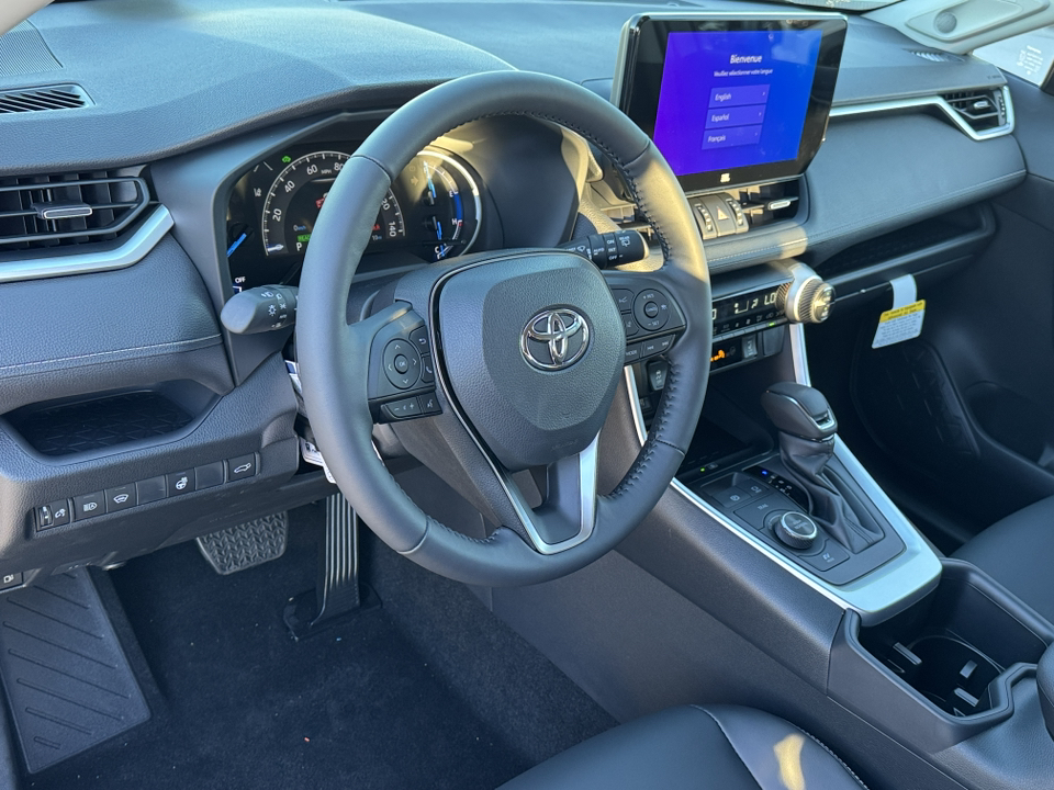 2025 Toyota RAV4 Hybrid XLE Premium 16