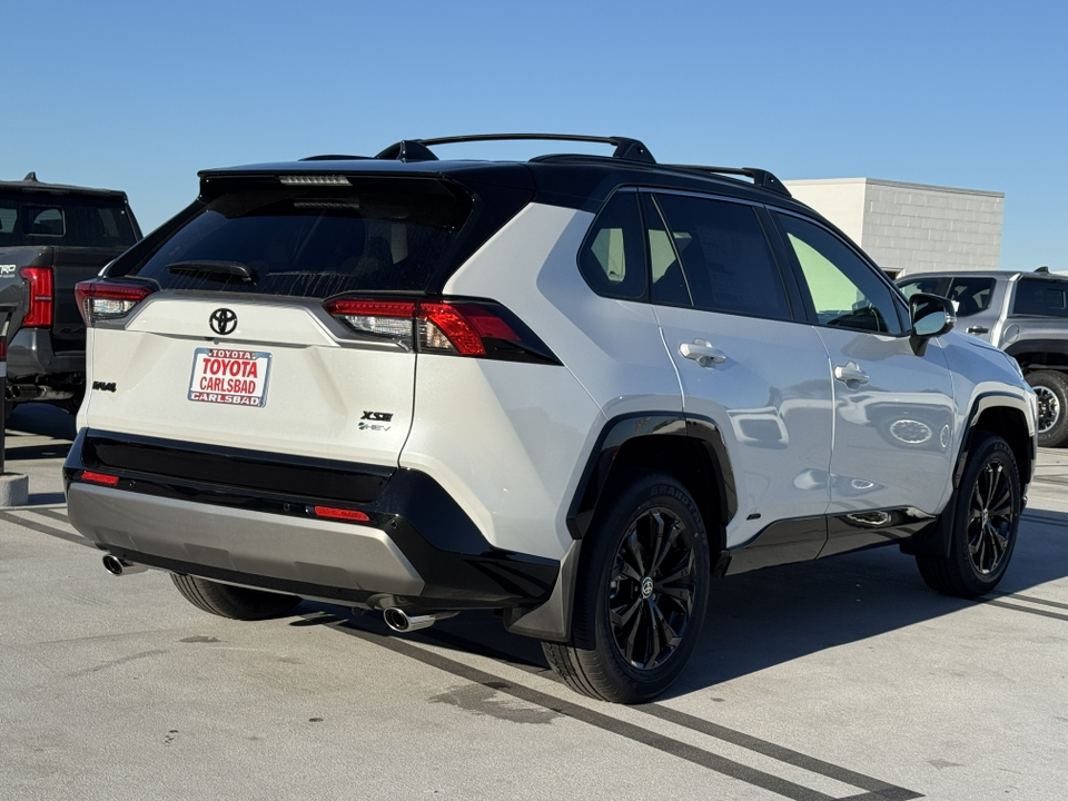 2025 Toyota RAV4 Hybrid XSE 13