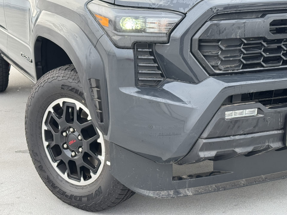 2024 Toyota Tacoma TRD Off Road Hybrid 10