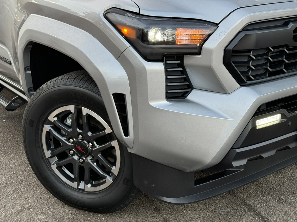 2024 Toyota Tacoma TRD Sport 10