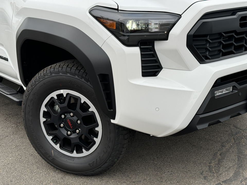 2024 Toyota Tacoma TRD Off Road 10