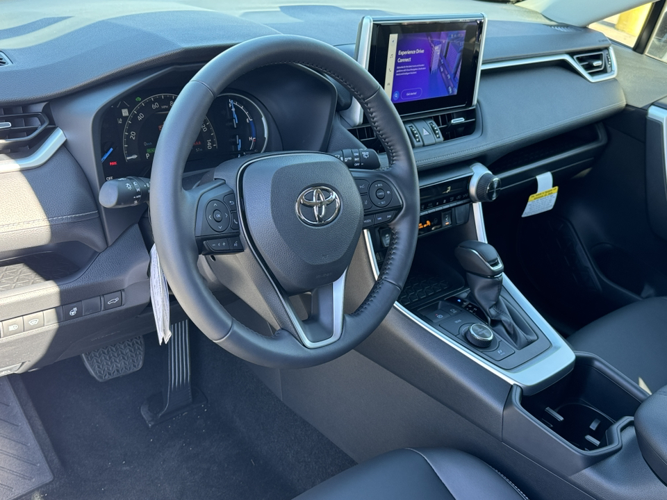 2024 Toyota RAV4 Hybrid XLE Premium 16