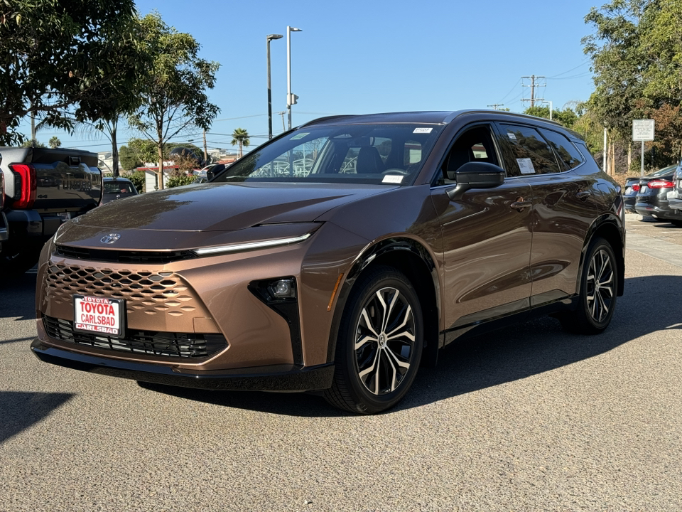 2025 Toyota Crown Signia  11