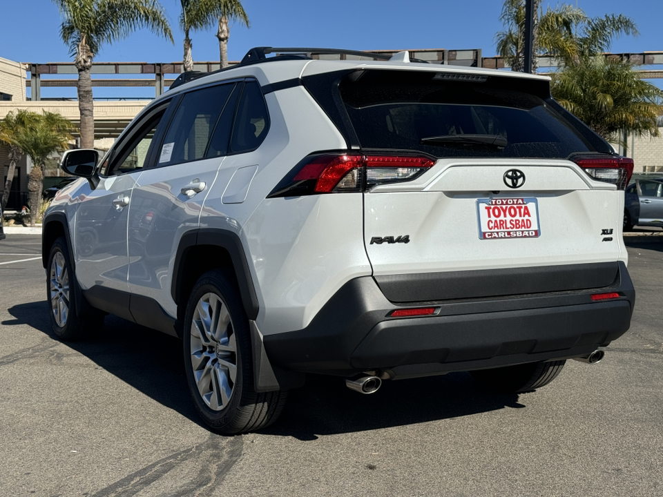 2024 Toyota RAV4 XLE Premium 12