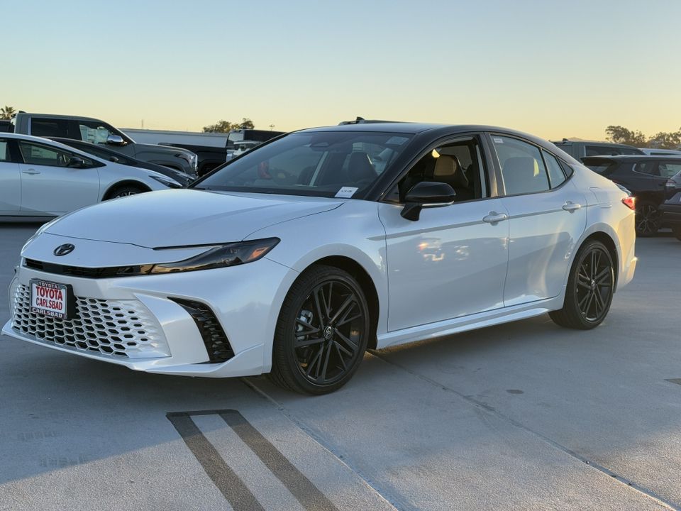 2025 Toyota Camry XSE 11