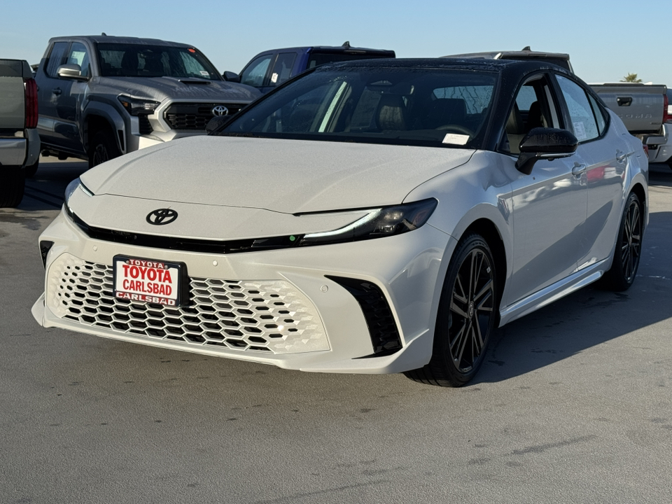 2025 Toyota Camry  11