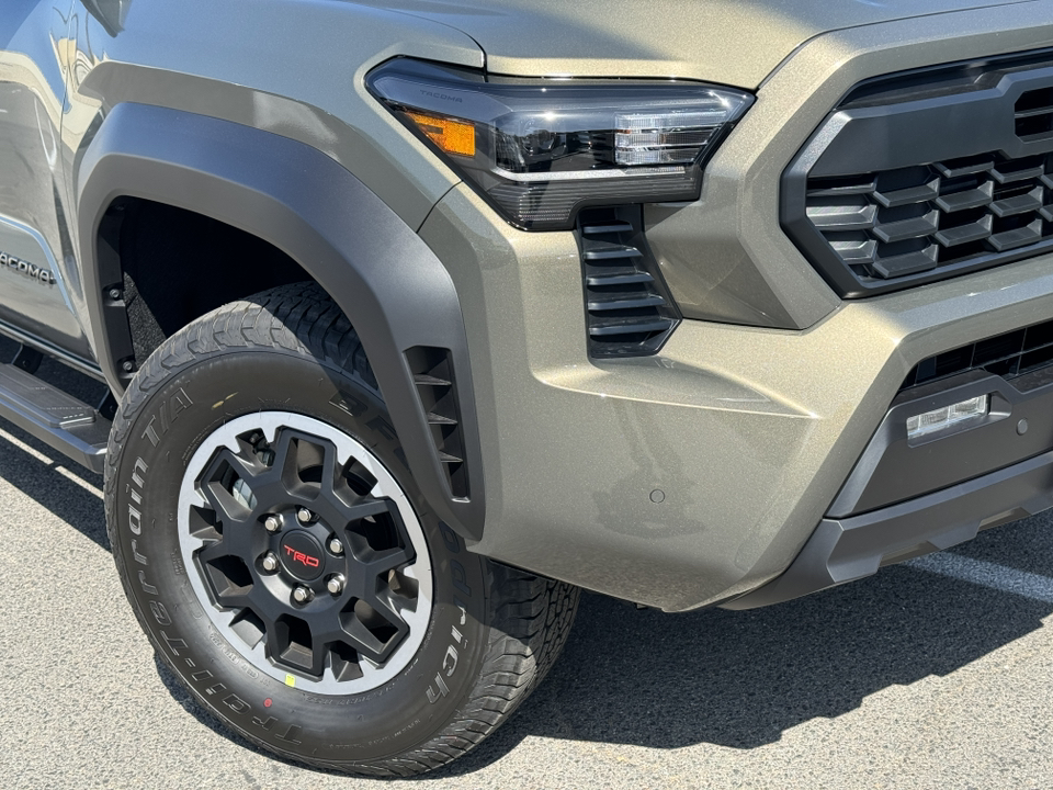 2024 Toyota Tacoma TRD Off Road 10