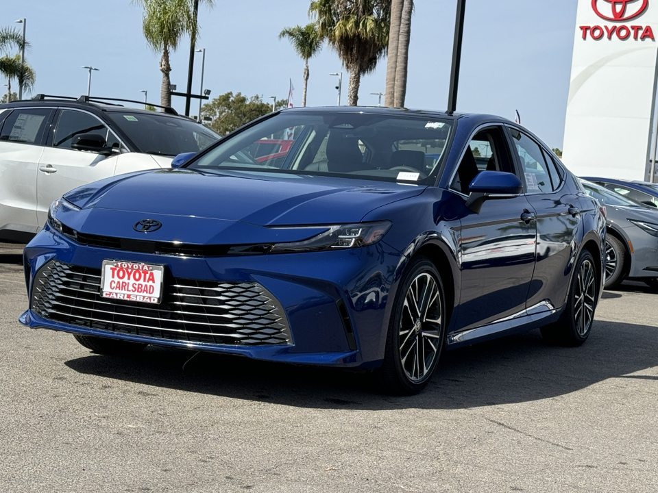 2025 Toyota Camry XLE 11