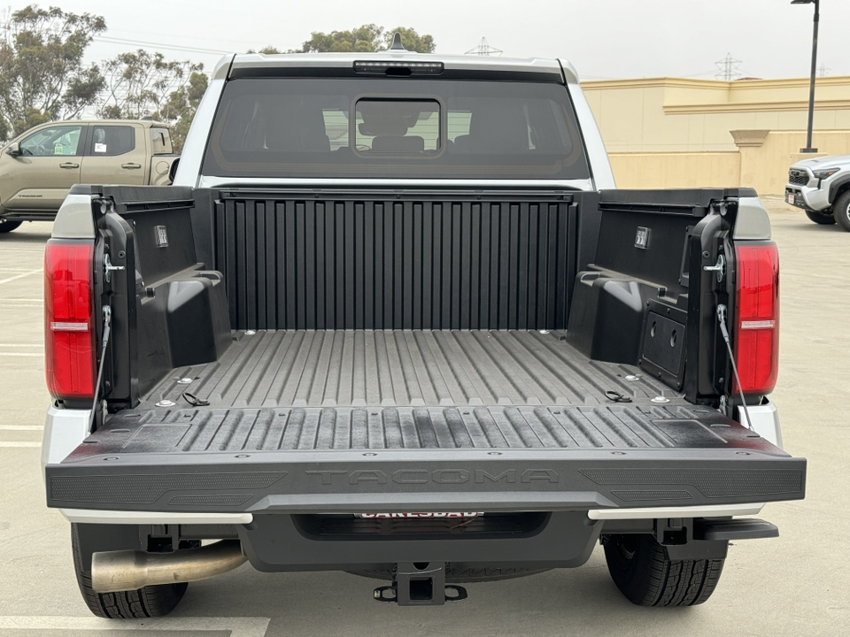 2024 Toyota Tacoma TRD Sport Hybrid 9