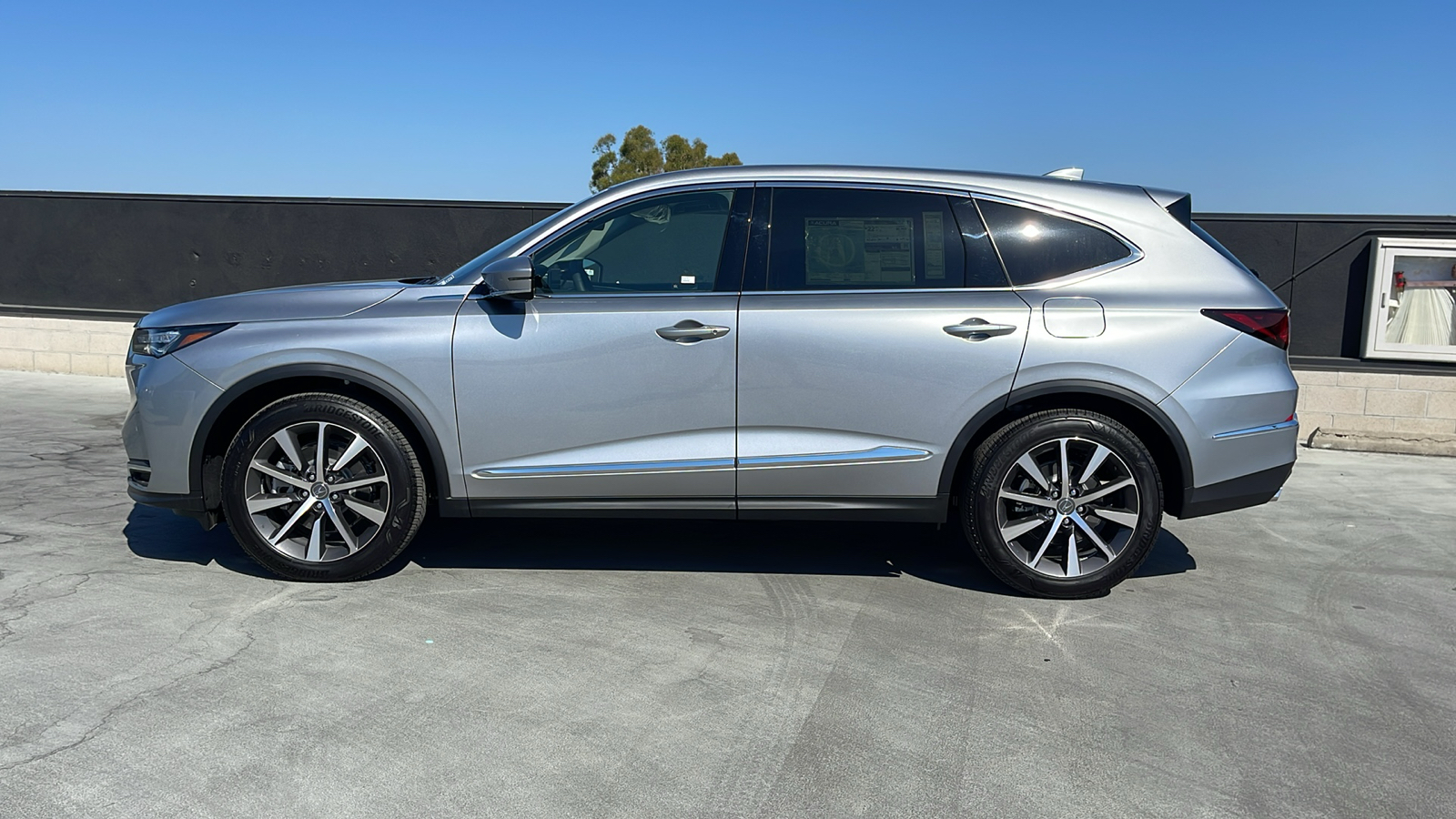 2025 Acura MDX w/Technology Package 3