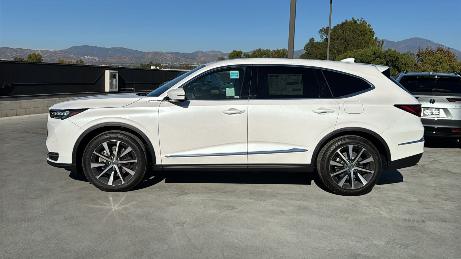 2025 Acura MDX w/Technology Package 2