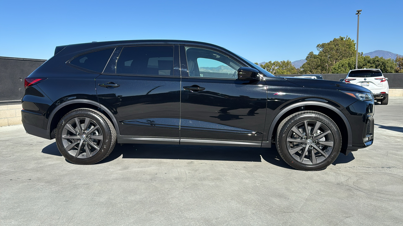 2025 Acura MDX w/A-Spec Package 6